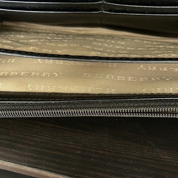 Burberry Long Check Continental Wallet - Picture 4 of 6
